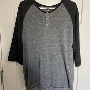 XL three quarter length sleeves Mens shirt